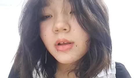 Mia online show from 11.30.25