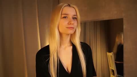 Cassie online show from 02.15.25