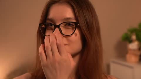 Cassie online show from 04.18.26