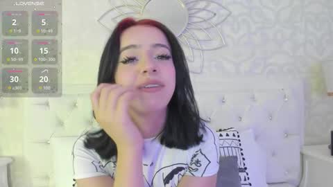 Snapshot of cassie66_ chatting on 12.04.25 Celeste online show from 12.04.25