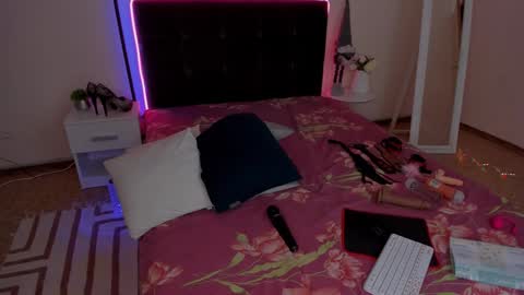 Cassie online show from 01.17.25