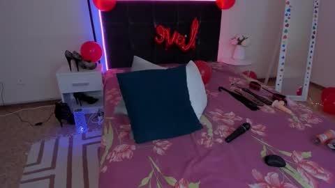 Cassie online show from 02.09.25