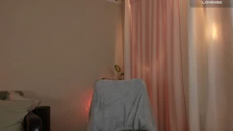  cassandra  online show from 12.16.24