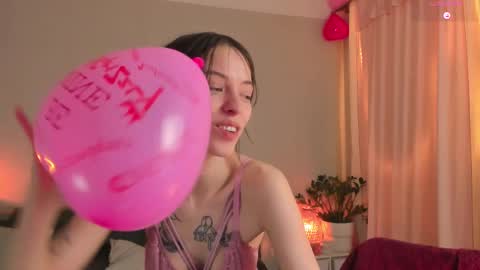  cassandra  online show from 02.15.25