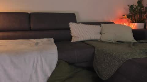  cassandra  online show from 09.23.25