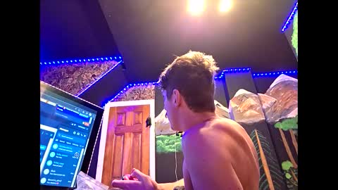 castration40 online show from 11.29.25