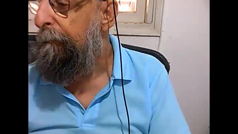 Snapshot of casual53 chatting on 01.19.25 casual53 online show from 01.19.25