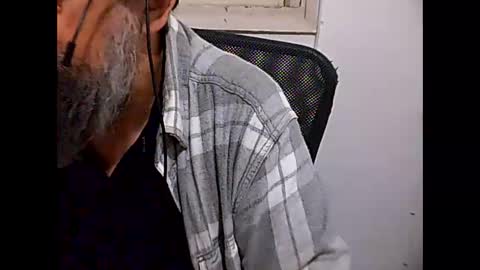 Snapshot of casual53 chatting on 02.10.25 casual53 online show from 02.10.25