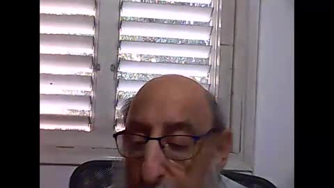 Snapshot of casual53 chatting on 02.25.25 casual53 online show from 02.25.25