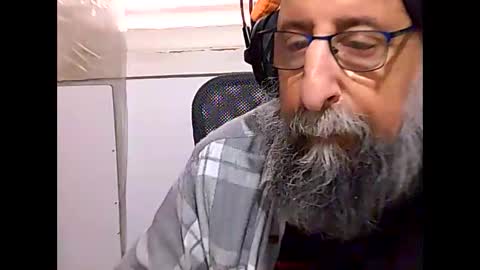 Snapshot of casual53 chatting on 02.28.25 casual53 online show from 02.28.25