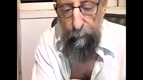 Snapshot of casual53 chatting on 10.14.25 casual53 online show from 10.14.25