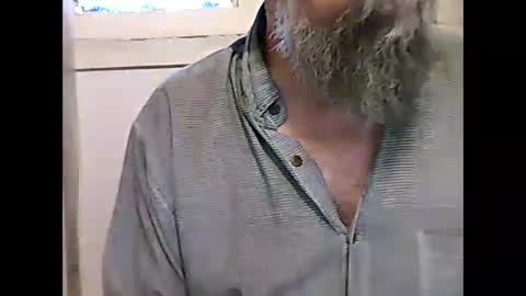 Snapshot of casual53 chatting on 10.15.25 casual53 online show from 10.15.25