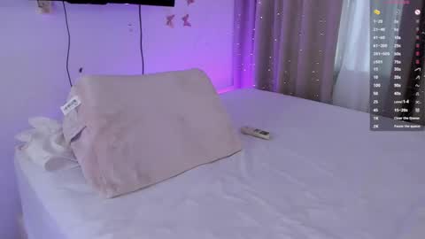 Cat  Soy modelo independiente online show from 04.23.26