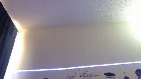 Snapshot of cata__gutierrez_ chatting on 02.12.25 Cata online show from 02.12.25