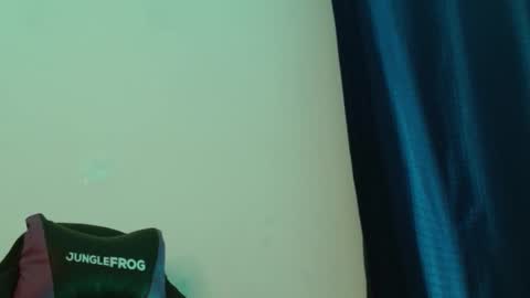 Snapshot of cata__gutierrez_ chatting on 10.03.25 Cata online show from 10.03.25