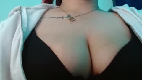 Snapshot of cata__gutierrez_ chatting on 10.25.25 Cata online show from 10.25.25