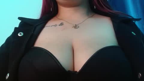 Snapshot of cata__gutierrez_ chatting on 11.20.25 Cata online show from 11.20.25