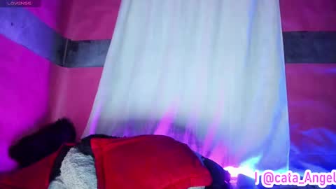 Cata Angel online show from 03.03.25