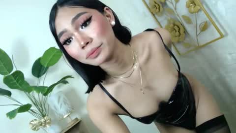 CatalenaX online show from 10.02.25