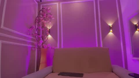 Snapshot of cataleya0320 chatting on 11.10.25 Cataleya online show from 11.10.25