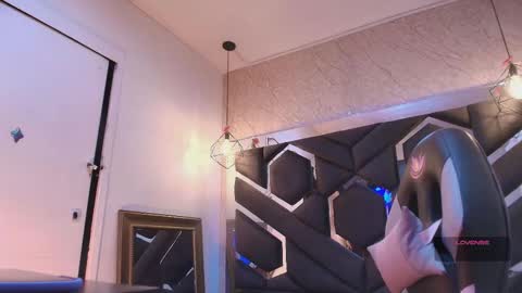 Snapshot of cataleya_sambrano chatting on 12.04.25 Cataleya online show from 12.04.25