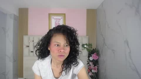 Catalina  online show from 04.08.26