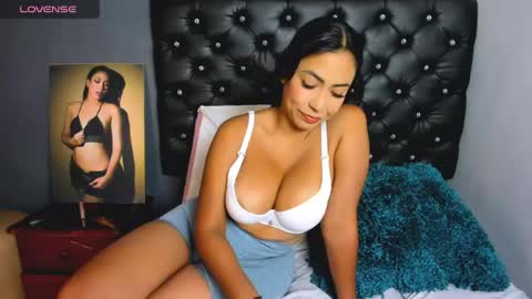 Catalina online show from 05.12.26