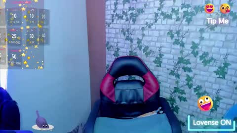  Mia   online show from 11.26.25