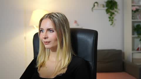 catecrago  online show from 10.10.25