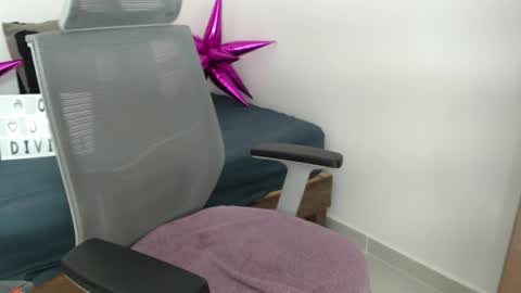 katerine online show from 04.01.26