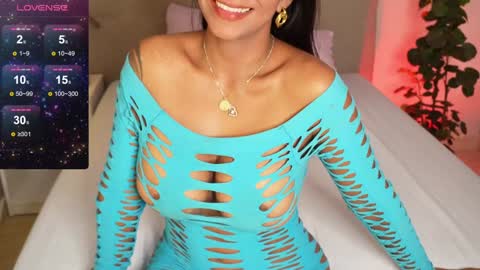 Snapshot of caterinezapataa chatting on 01.07.25 Caterine Zapata online show from 01.07.25