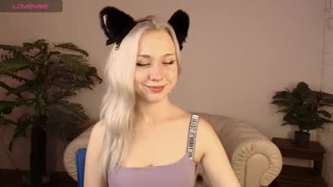 Anna  online show from 12.03.25