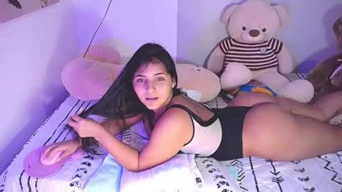 Snapshot of cathaleyasex chatting on 11.11.25 CathaleyaSex online show from 11.11.25