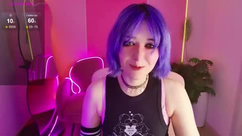 KettieHi My name is Katie I love drawing and I can play the guitar. And  love dancing online show from 06.06.26