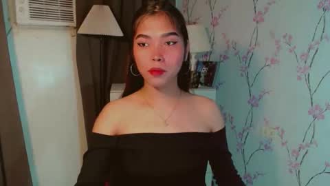 Snapshot of catherine_365 chatting on 01.13.26 catherine_365 online show from 01.13.26