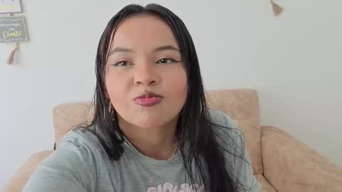 Snapshot of catherine____ chatting on 10.19.25 Catherin online show from 10.19.25