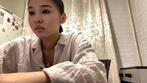 catherinepirs online show from 05.04.26