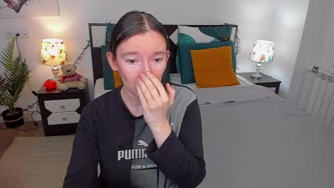 Catrin online show from 12.10.24