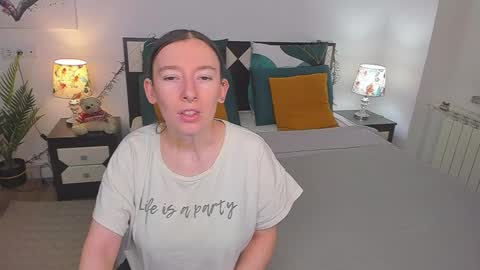 Catrin online show from 12.24.24