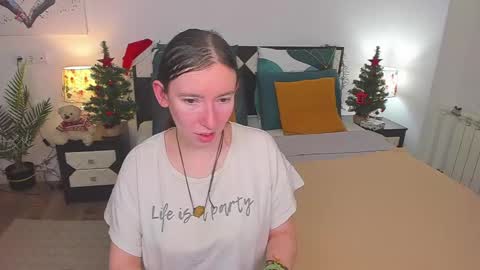 Catrin online show from 01.07.25