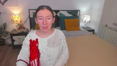 Catrin online show from 02.14.25