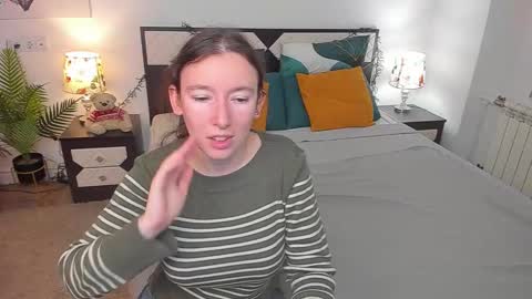 Catrin online show from 10.02.25