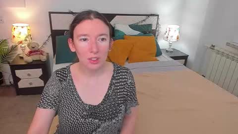 Catrin online show from 10.12.25