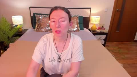 Catrin online show from 05.12.26