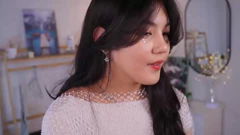 Lee online show from 10.26.25