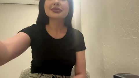 Lisa online show from 05.19.26