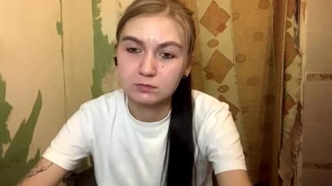 Lola online show from 10.26.25