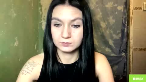 Lola online show from 12.14.25