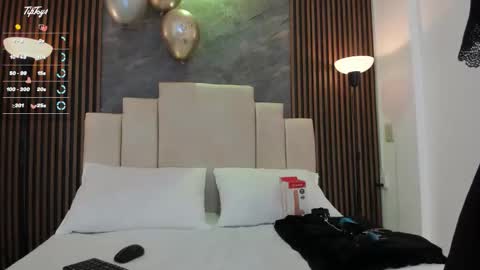 catiusca_reyes_03 online show from 01.08.26