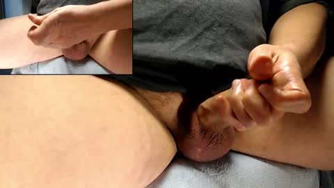 Snapshot of catlover03 chatting on 01.07.25 Mike online show from 01.07.25